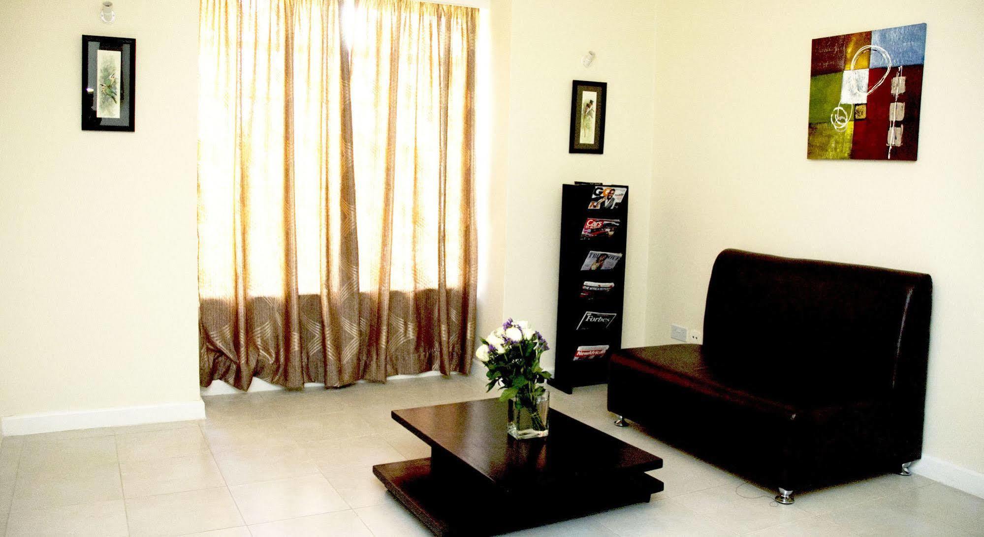 Nairobi Airport Hotel Syokimau Extérieur photo